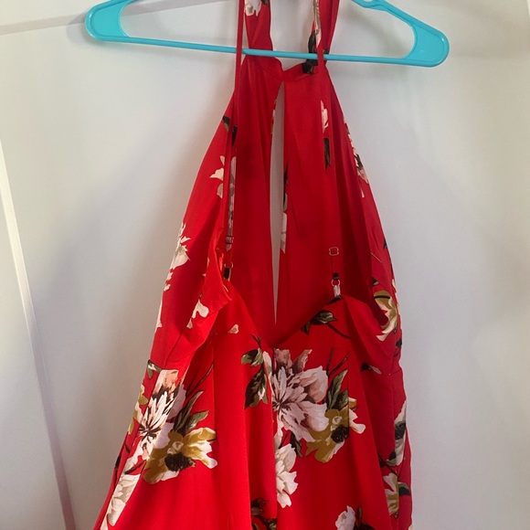 Red floral jumpsuit - Picture 2 of 4